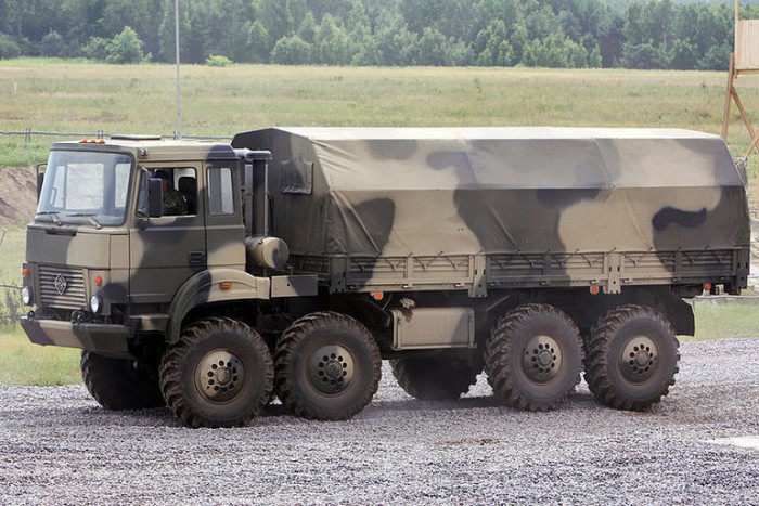 camion-ural-militar